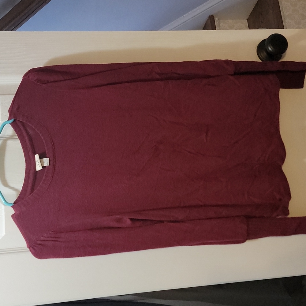 Cute ruched sleeve sweater